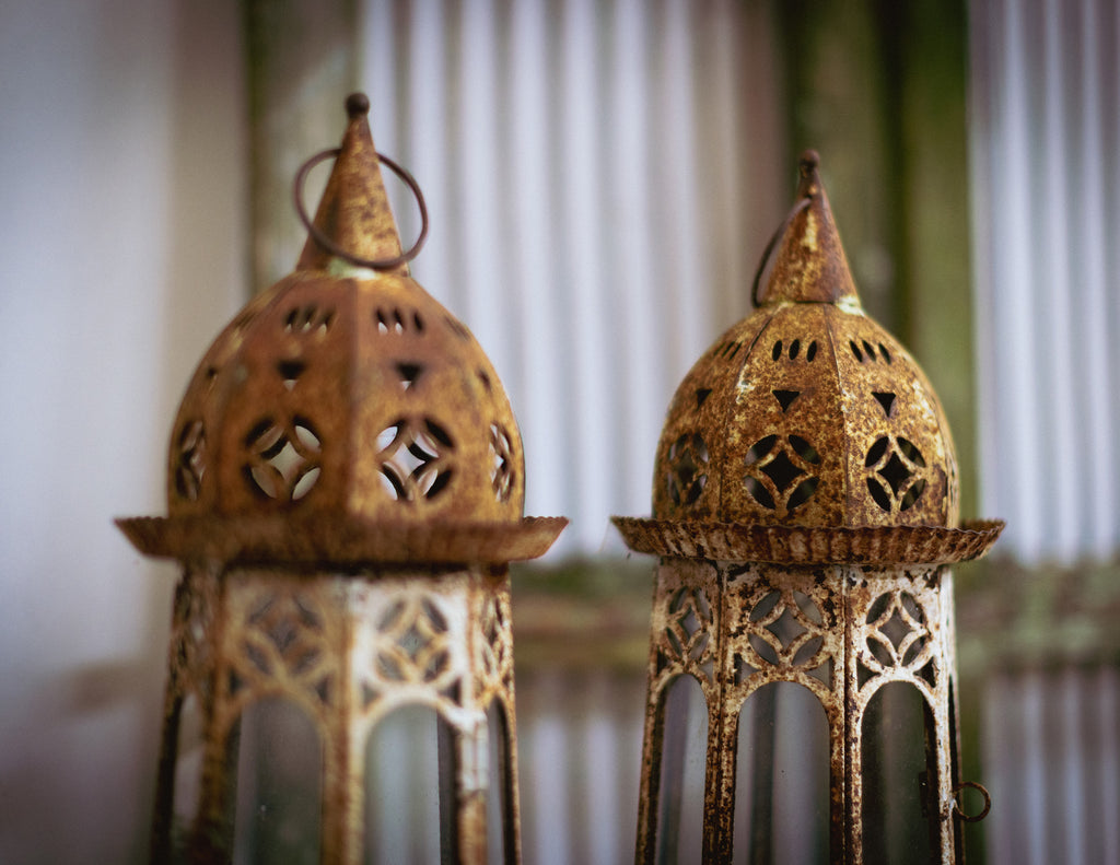 Storm Lanterns (Pair)