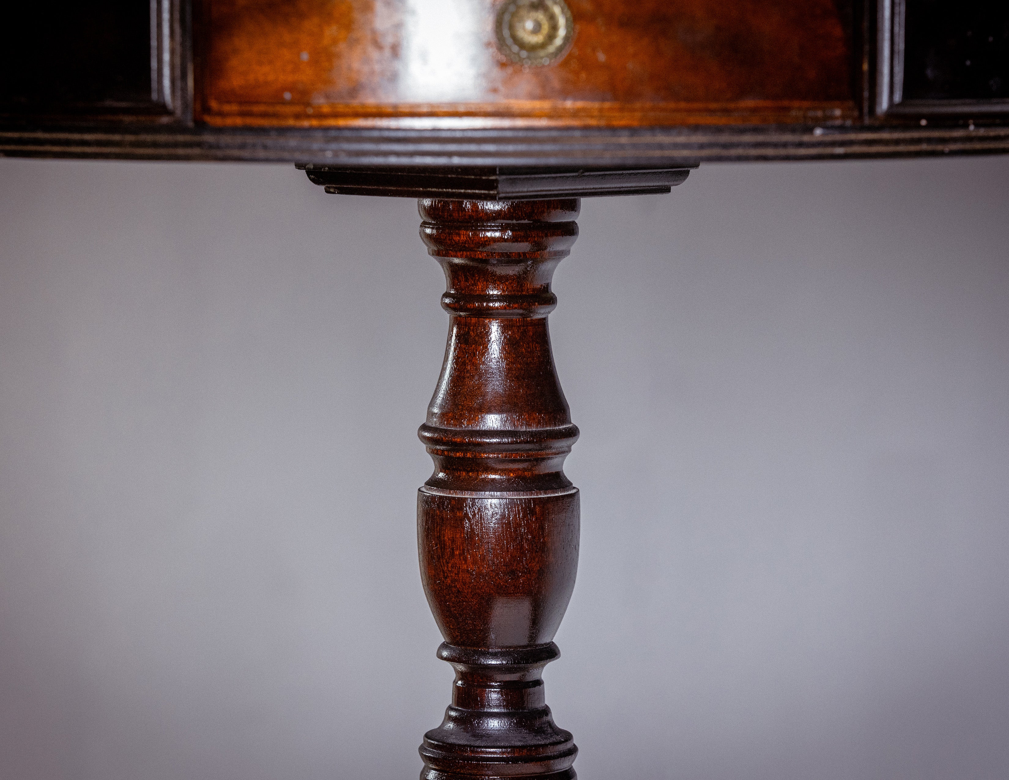 Regency Wine Table
